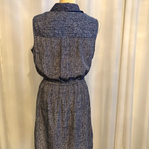 Dress - Picture 2 of 6